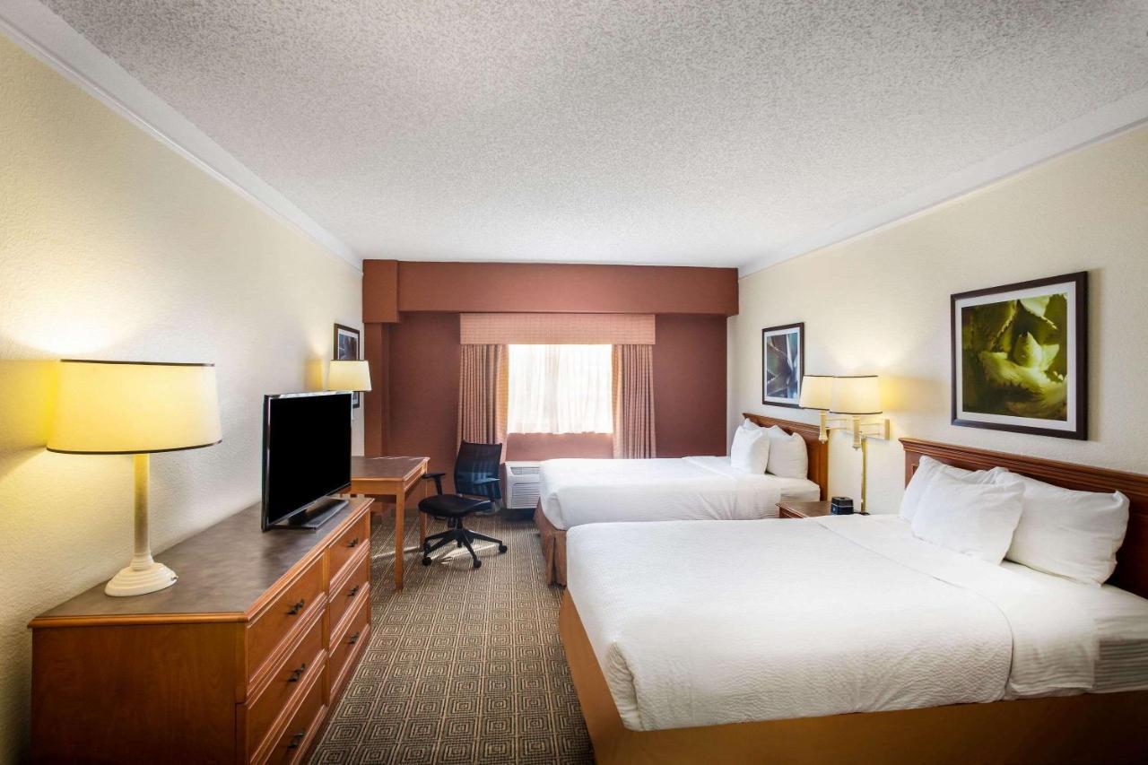 La Quinta Inn By Wyndham Austin Capitol / Downtown מראה חיצוני תמונה
