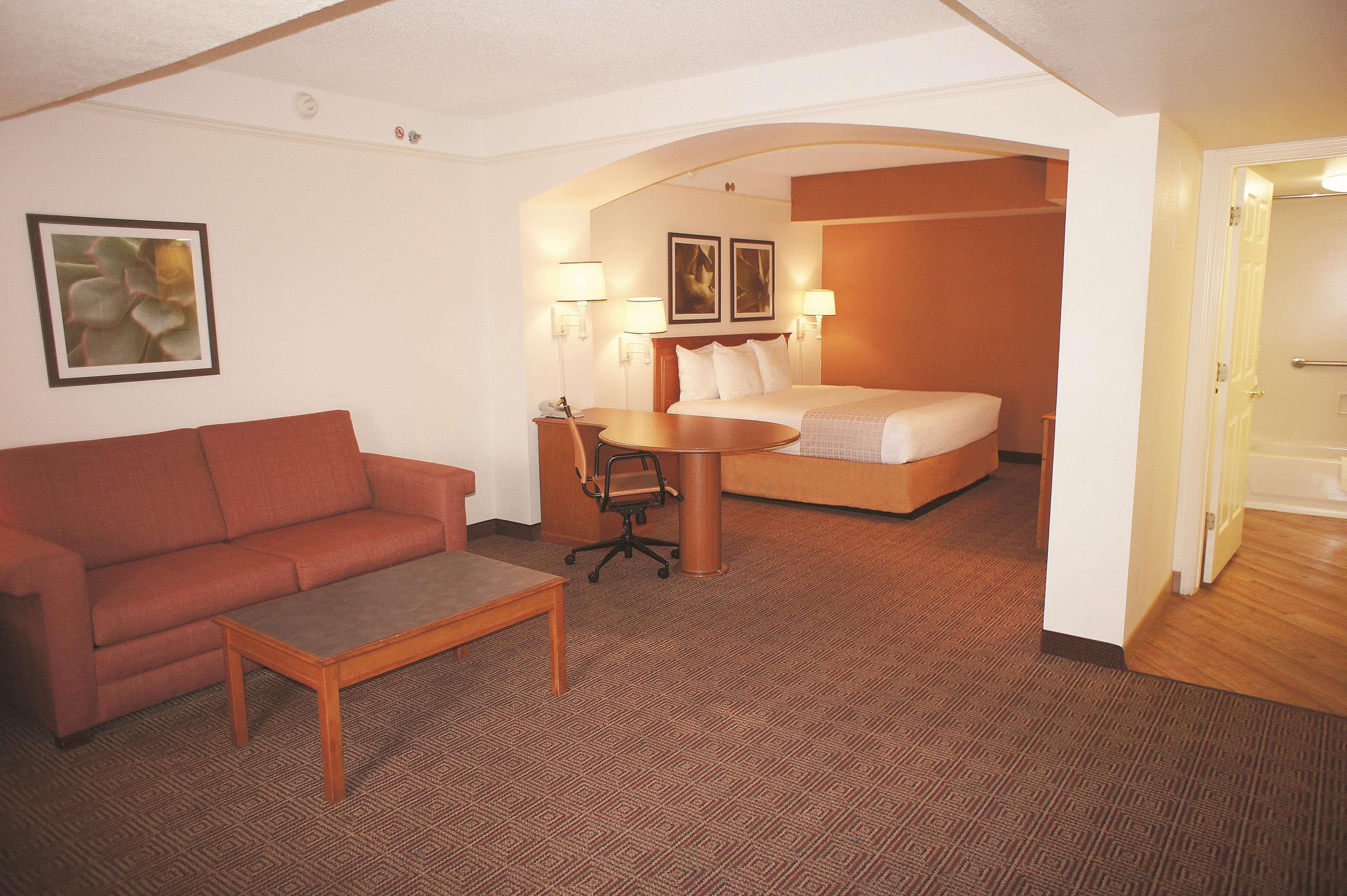La Quinta Inn By Wyndham Austin Capitol / Downtown מראה חיצוני תמונה