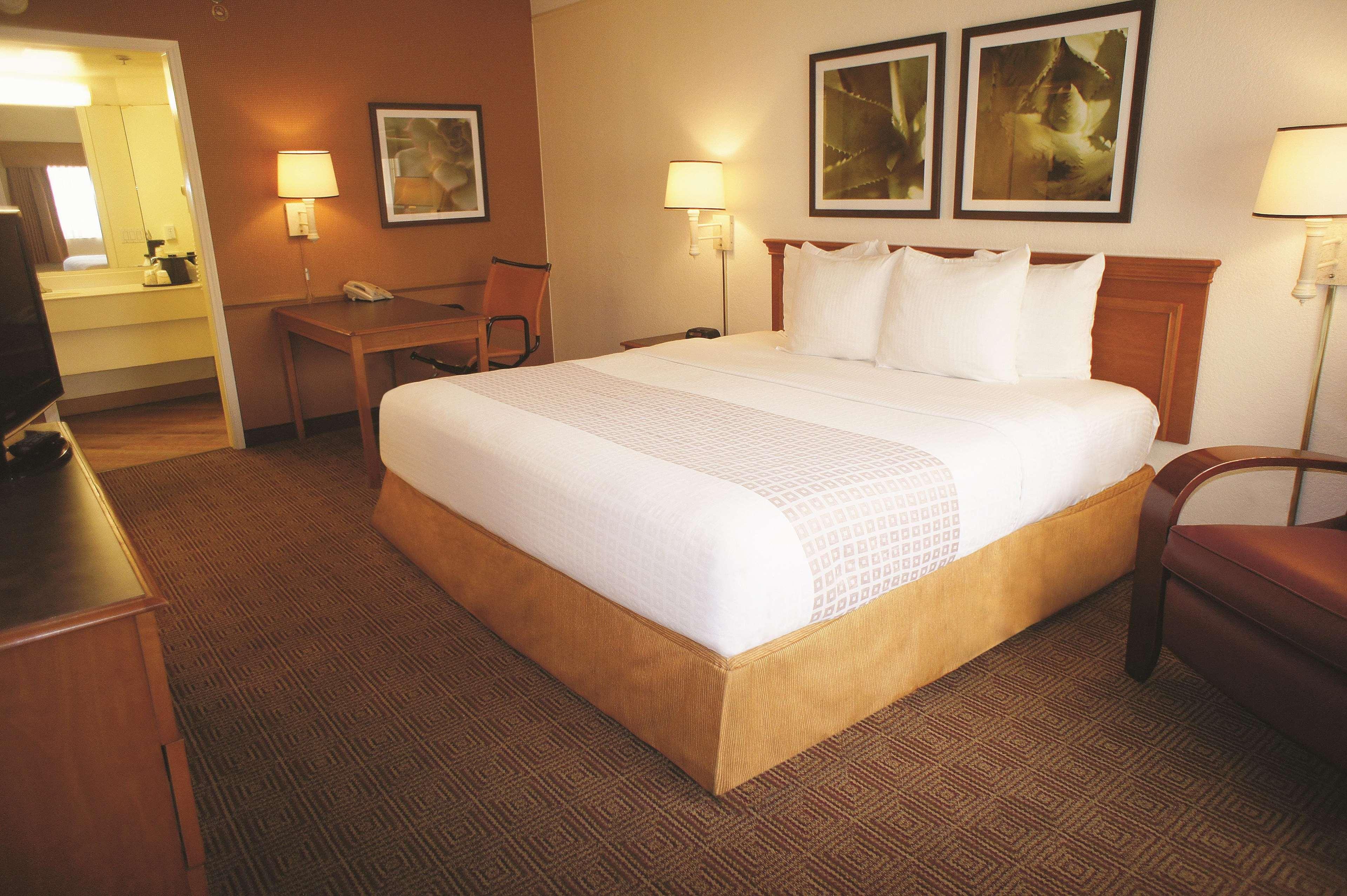 La Quinta Inn By Wyndham Austin Capitol / Downtown מראה חיצוני תמונה