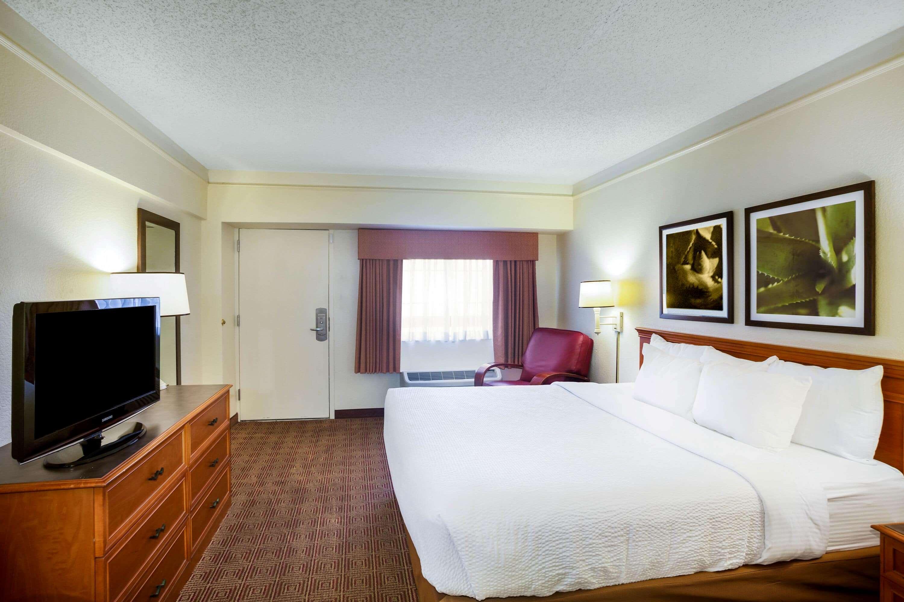La Quinta Inn By Wyndham Austin Capitol / Downtown מראה חיצוני תמונה